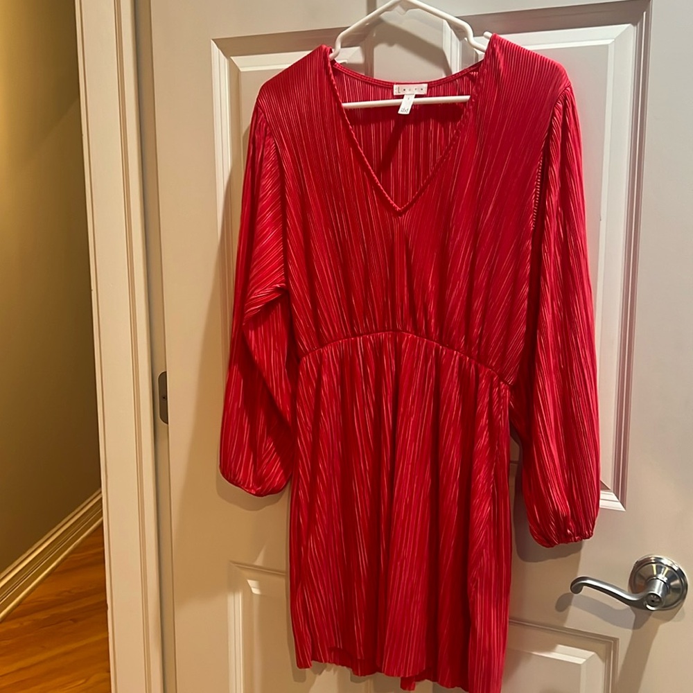 Cute vacation dress! Wineries or daytime fun!